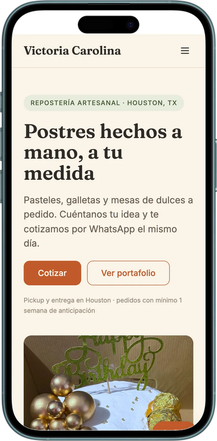 Victoria Carolina — mobile view of the live site